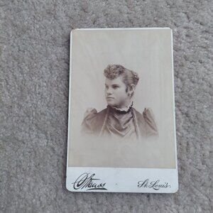Vintage Cardboard Photograph Woman in St. Louis Strauss Studios 1890